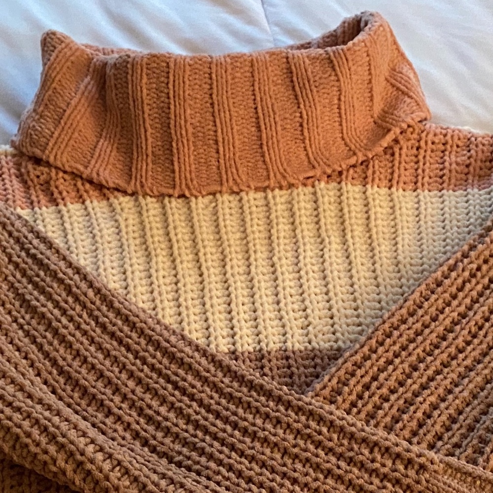 Sweater - Picture 2 of 2